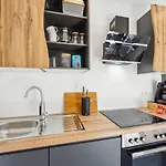 Ddhomes- Firmen&monteure App - 6 Pers,balkon,zentral, Smarttv Apartment *