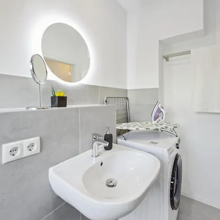 Ddhomes- Firmen&monteure App - 6 Pers,balkon,zentral, Smarttv Apartment Bad Ems