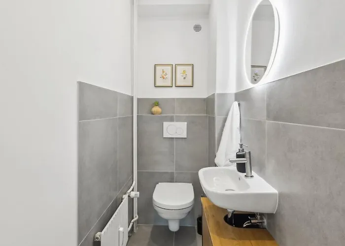 公寓 Ddhomes- Firmen & Monteure App - 6 Pers,balkon,zentral, Smarttv 巴特埃姆斯