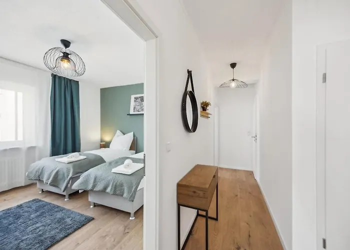 Ddhomes- Firmen & Monteure App - 6 Pers,balkon,zentral, Smarttv *